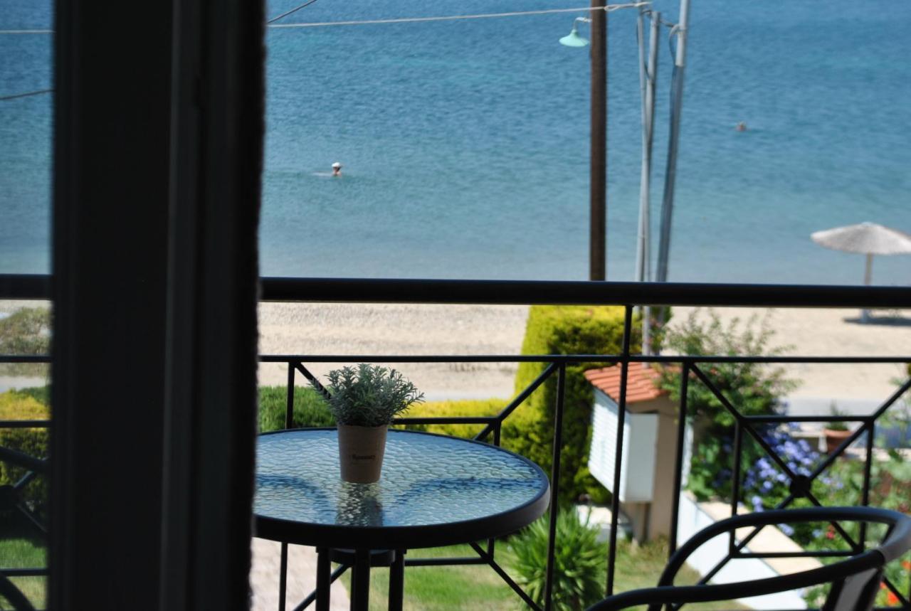 Christina'S Sea House Διαμέρισμα Νικήτη Εξωτερικό φωτογραφία