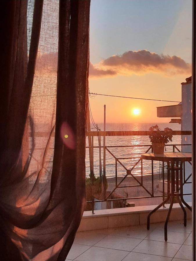 Christina'S Sea House Διαμέρισμα Νικήτη Εξωτερικό φωτογραφία