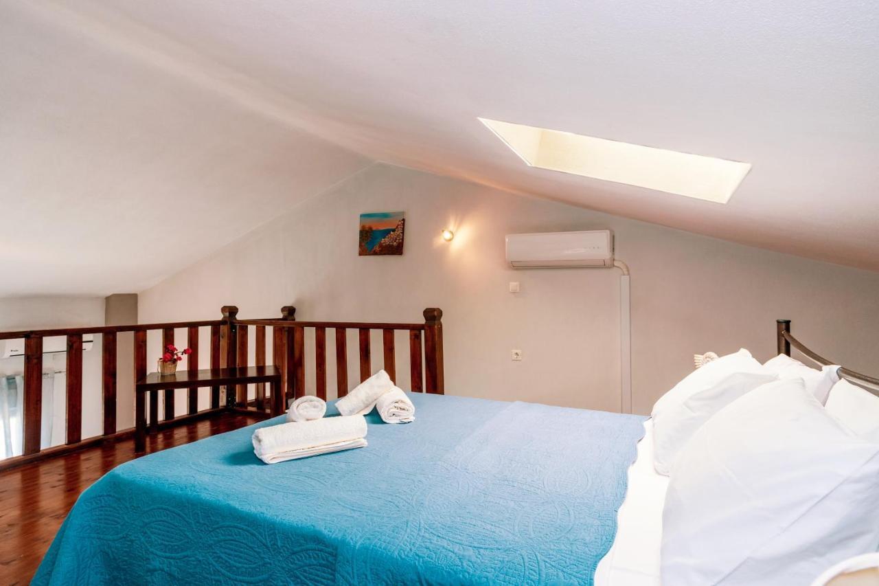 Christina'S Sea House Διαμέρισμα Νικήτη Εξωτερικό φωτογραφία